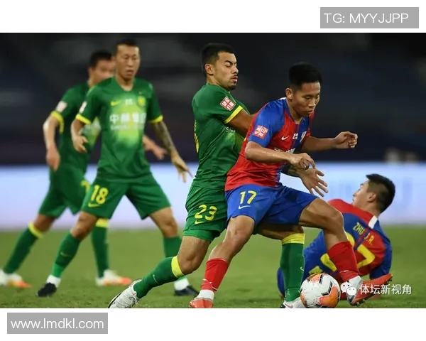 广州足球队在邀请赛中的团队协作表现分析与点评