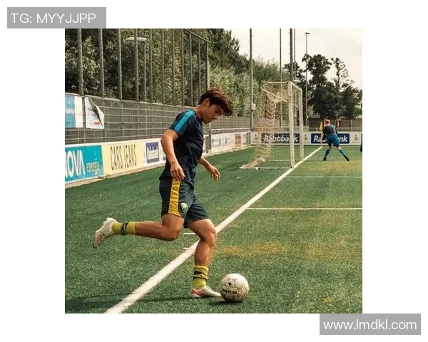 足球明星为何总是帅气男神背后的秘密与魅力分析